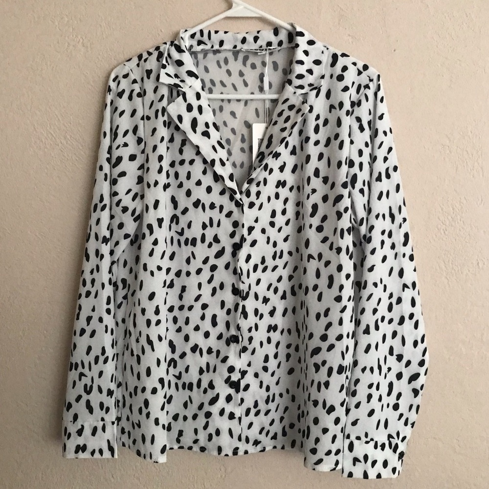 NWT Black & White Dotted Blouse